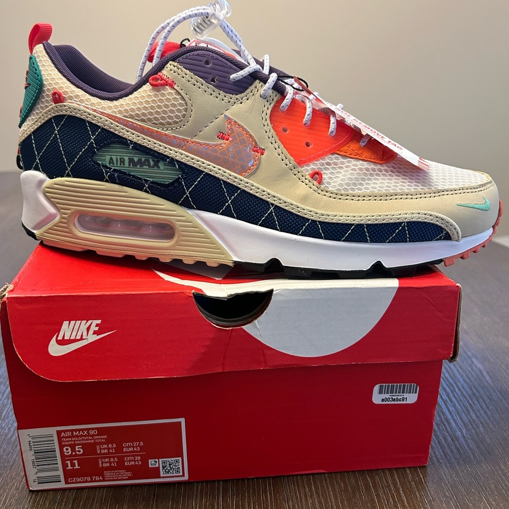 Nike Air Max 90 “Team Gold / Total Orange” - Men 9.5 / Women 11 cz9078-784 NEW